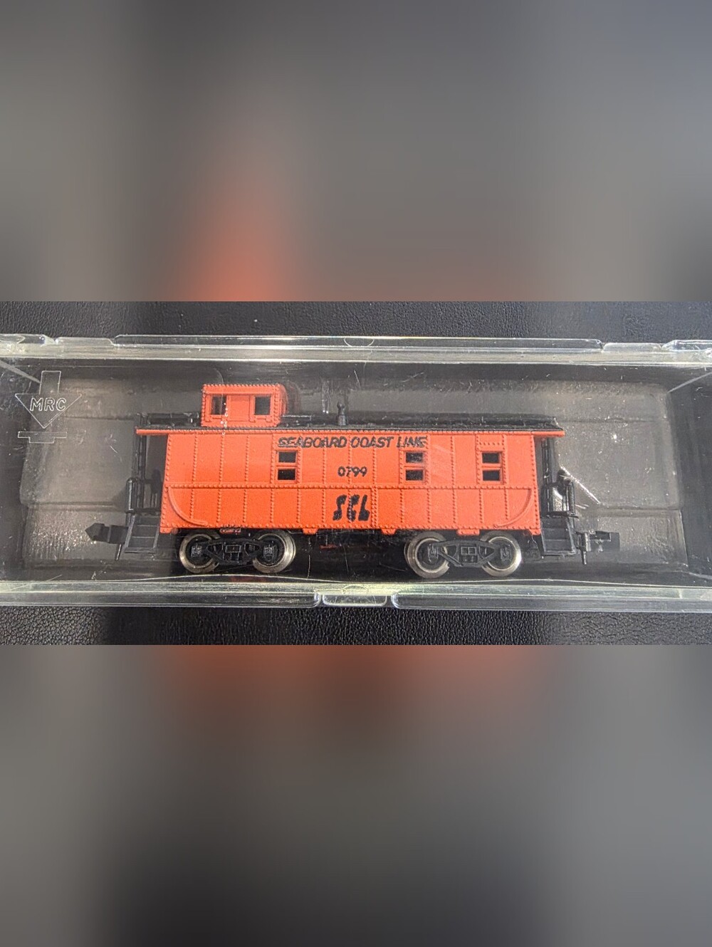 MRC N Scale Seaboard Coast Line Caboose